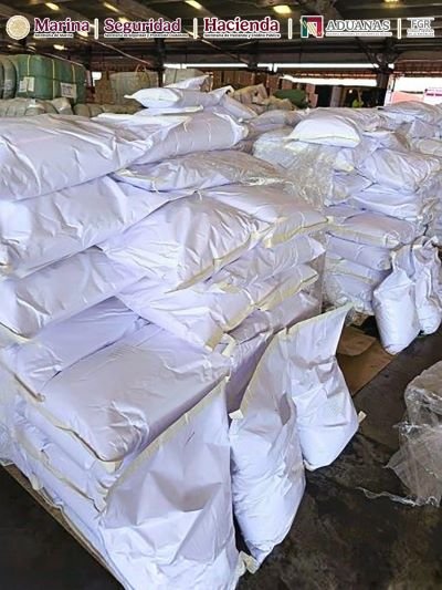 Fue detectado un cargamento de 27 toneladas 216 kilos de ácido tartárico, procedente de Shanghái, China en la Aduana de Lázaro Cárdenas