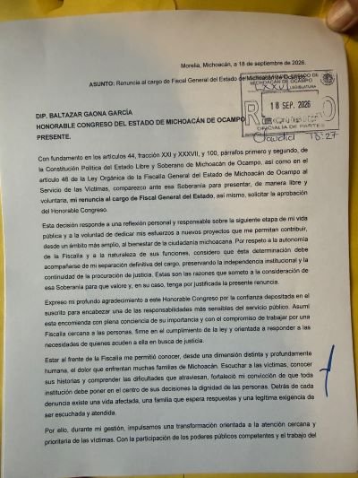 Carlos Torres Piña presentó este viernes ante el Congreso del Estado su renuncia al cargo de Fiscal General de Michoacán